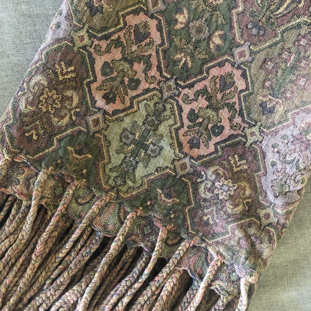 Throw Blanket - decorative, lightweight